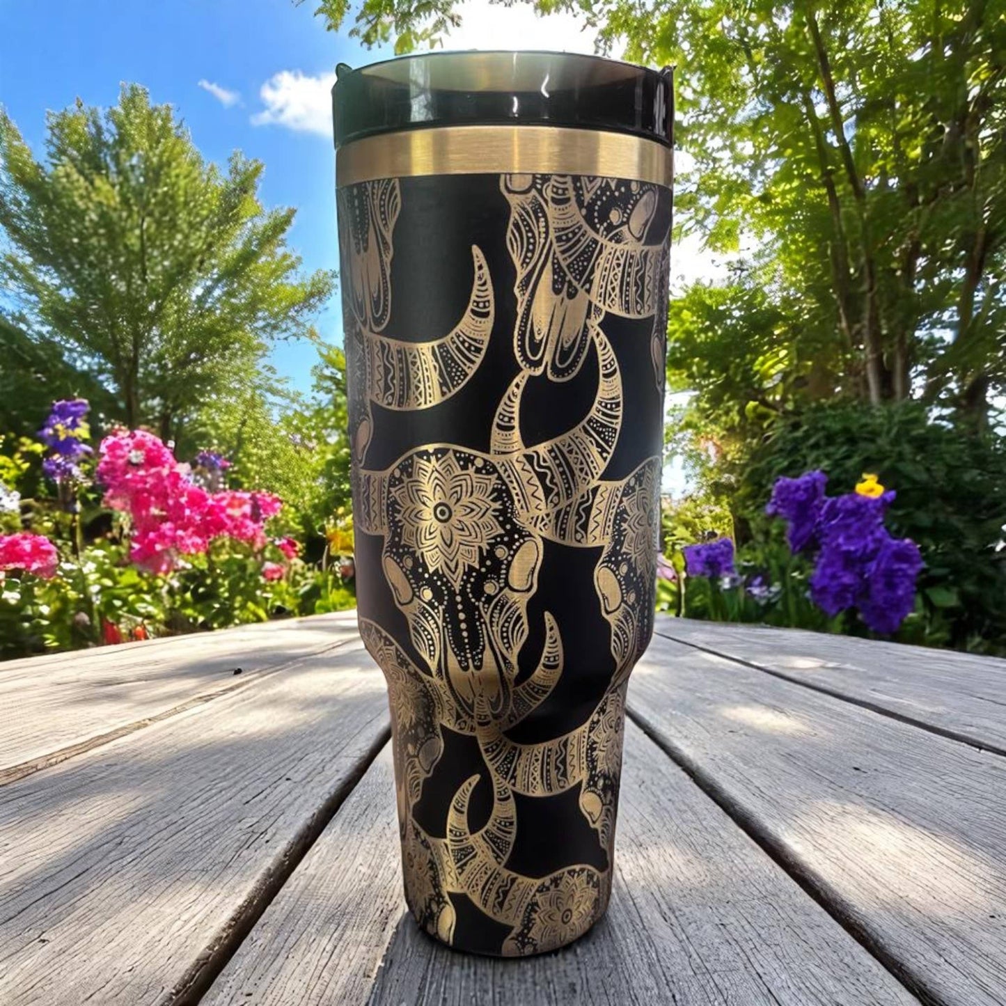 40oz Black Tumbler with Gold Longhorn Skull Engraving